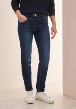 Jeans im Slim Fit