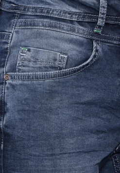 Jeans im Slim Fit