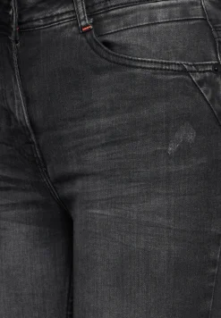 Jeans im Slim Fit