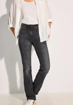 Jeans im Slim Fit