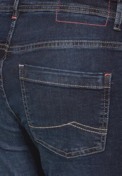 Jeans im Slim Fit