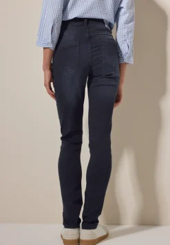 Jeans im Slim Fit