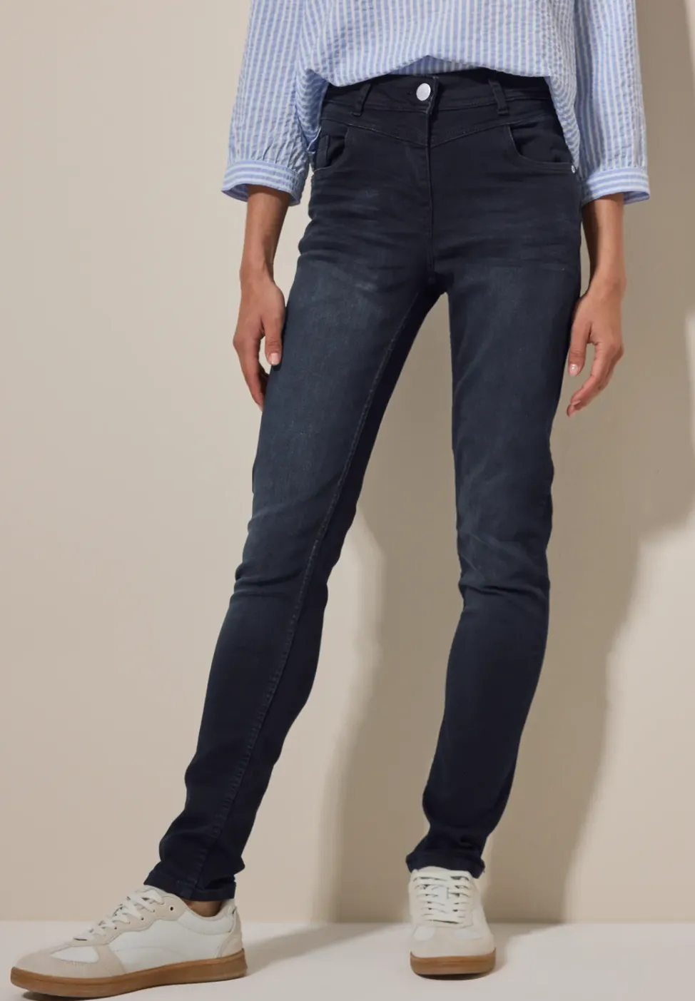 Jeans im Slim Fit
