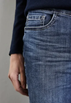 Jeans im Slim Fit