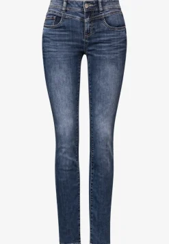 Jeans im Slim Fit