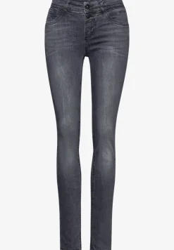 Jeans im Slim Fit