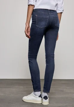 Jeans im Slim Fit