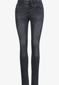 Jeans im Slim Fit