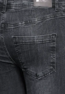 Jeans im Slim Fit