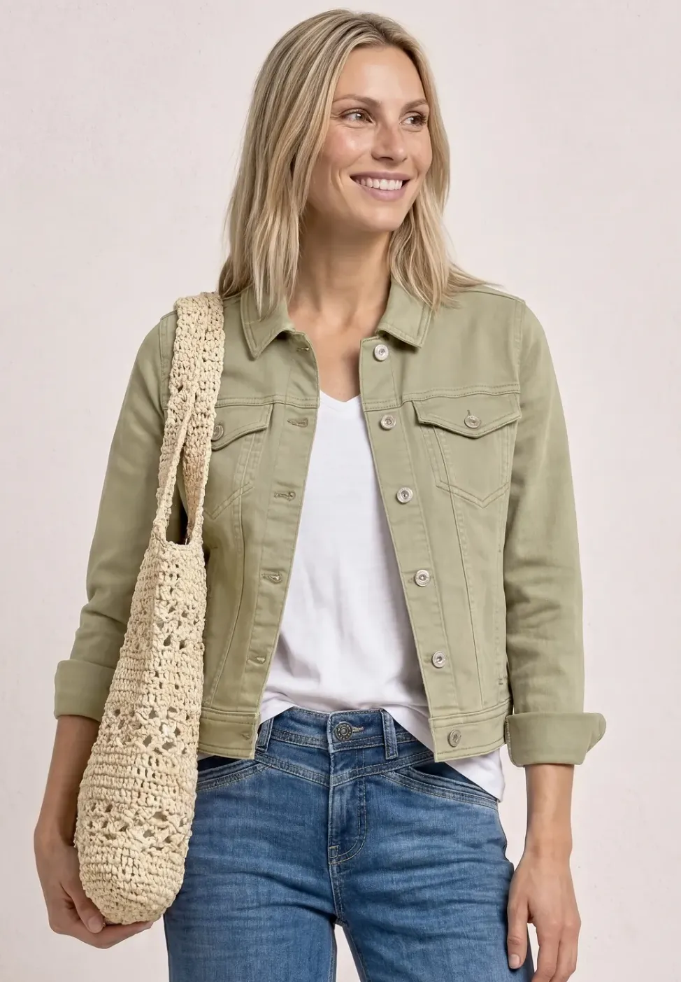 Jeansjacke im Colored-Denim-Look