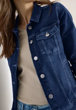 Jeansjacke mit Brusttaschen und Knöpfen
