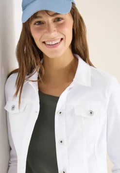 Jeansjacke mit Brusttaschen und Knöpfen