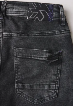 Jeans mit Details