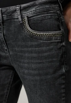Jeans mit Details