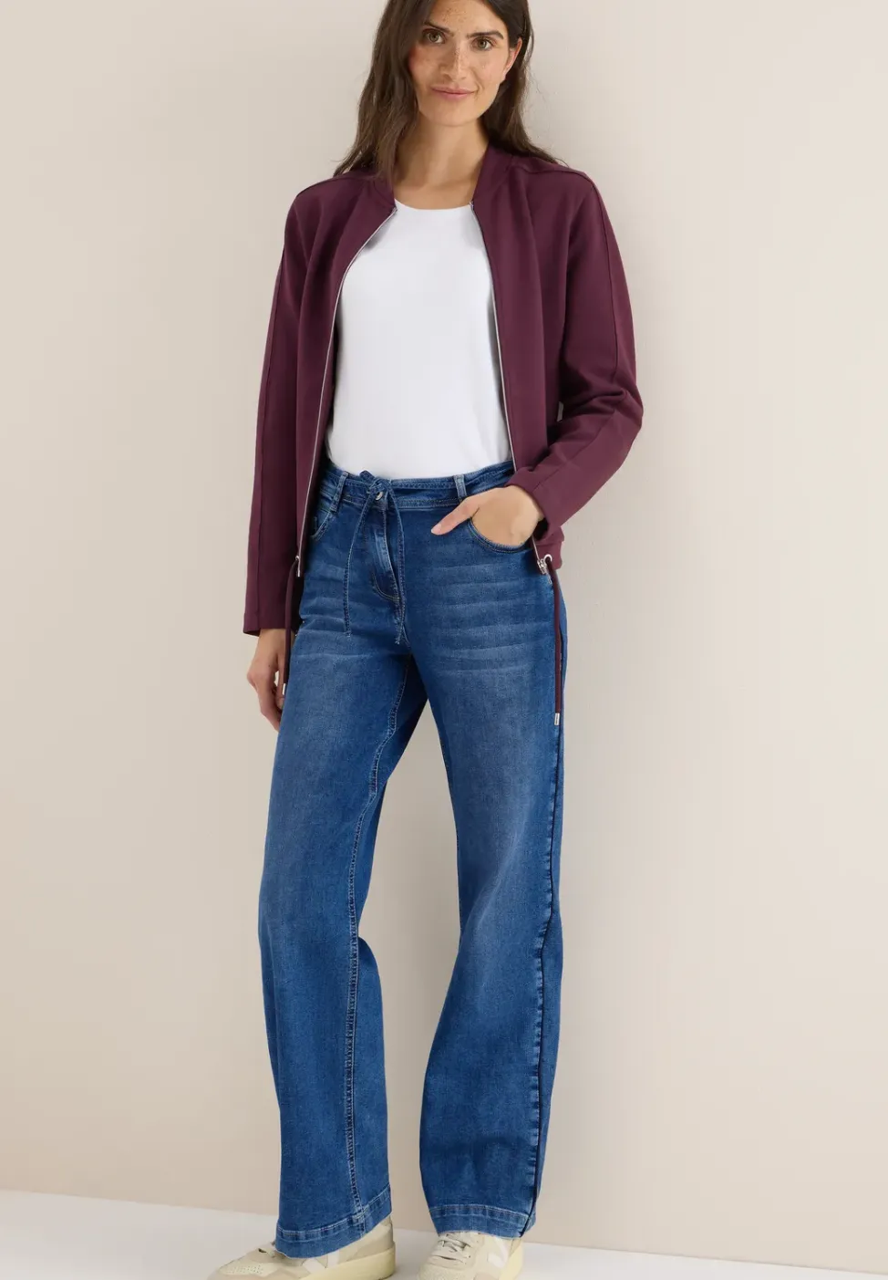 Jeans mit Gallonstreifen