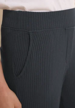 Jersey-Hose mit Rippstruktur