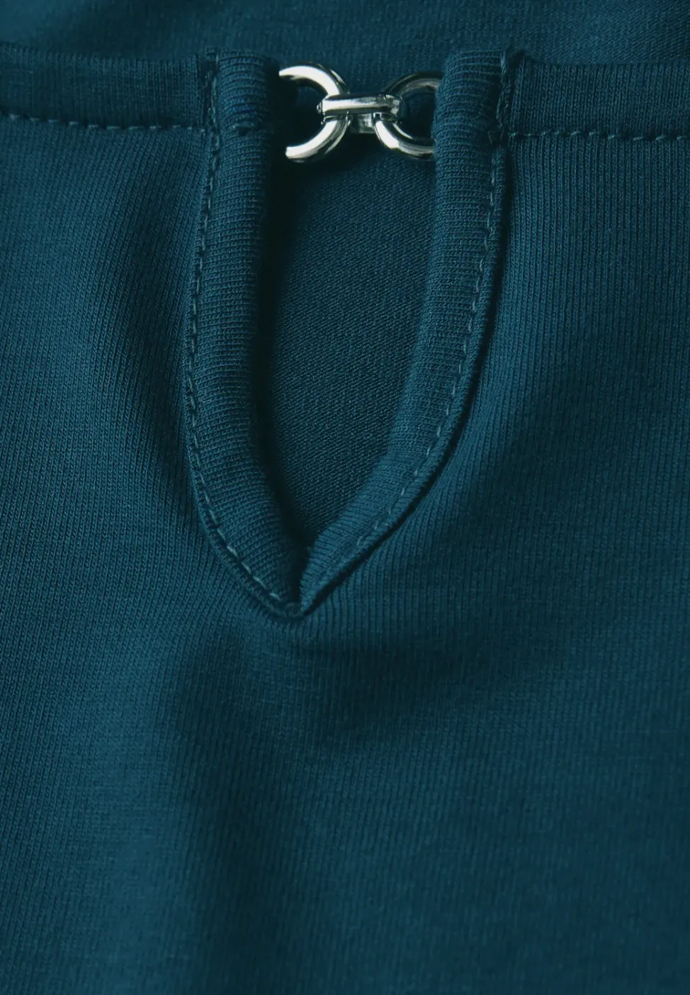 Jersey-Shirt mit Cut-Out