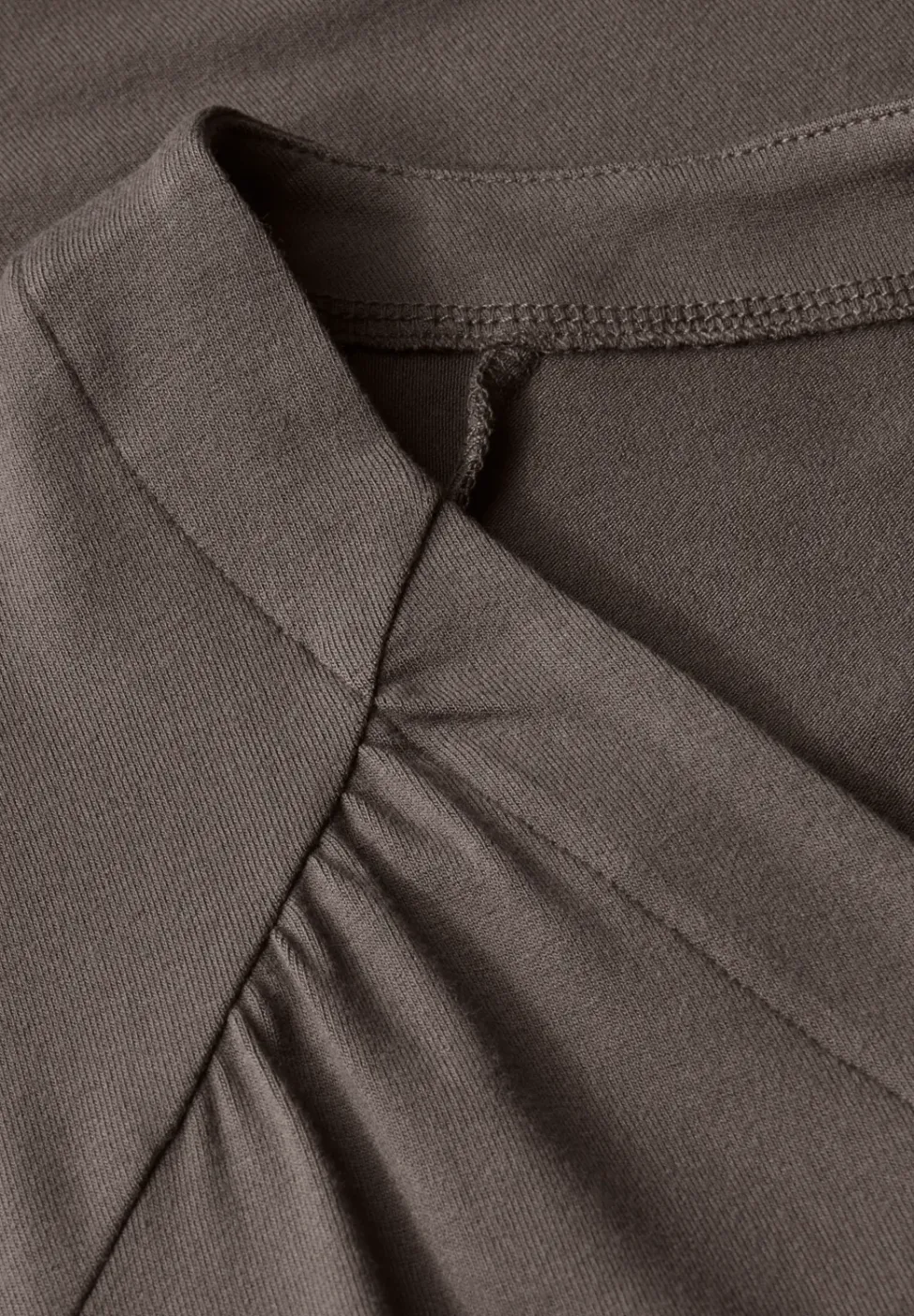 Jersey-Shirt mit Elastiksaum