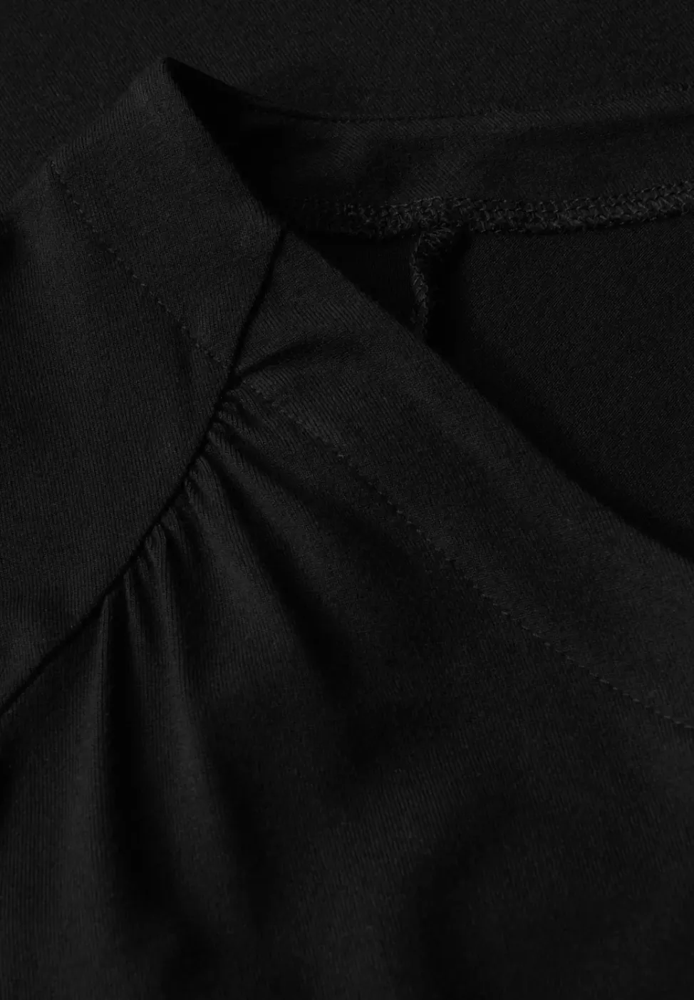 Jersey-Shirt mit Elastiksaum