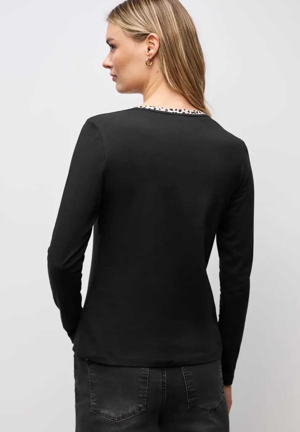 Jersey-Shirt mit Leo-Detail