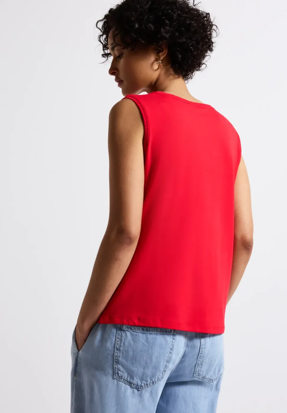 Jersey-Top mit Häkeldetails