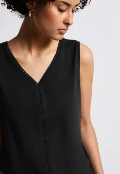 Jersey-Top mit Häkeldetails