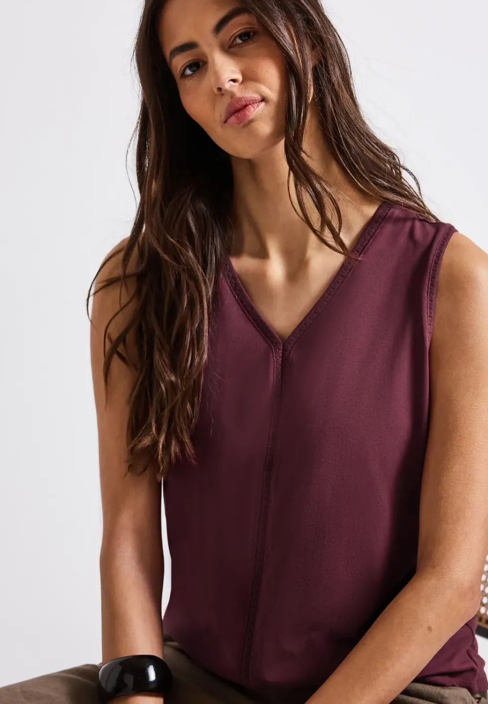 Jersey-Top mit Häkeldetails