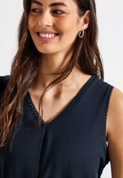 Jersey-Top mit Häkeldetails