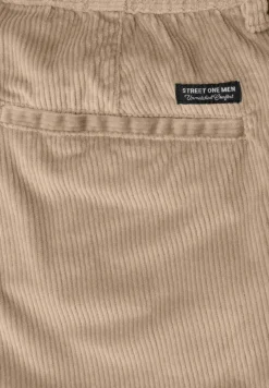 Jogg Cargo Shorts im Regular Fit