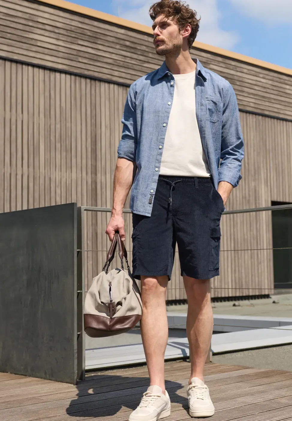 Jogg Cargo Shorts im Regular Fit