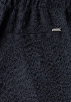 Jumpsuit mit Struktur