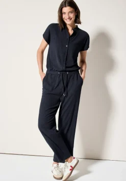 Jumpsuit mit Struktur