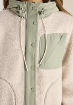 Kapuzenjacke