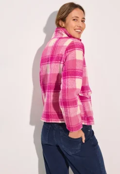Karierte Jacke