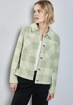 Karierte Jacke