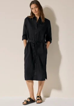 Kleid aus Leinen