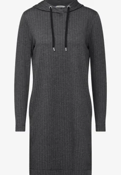 Kleid im Nadelstreifen-Look
