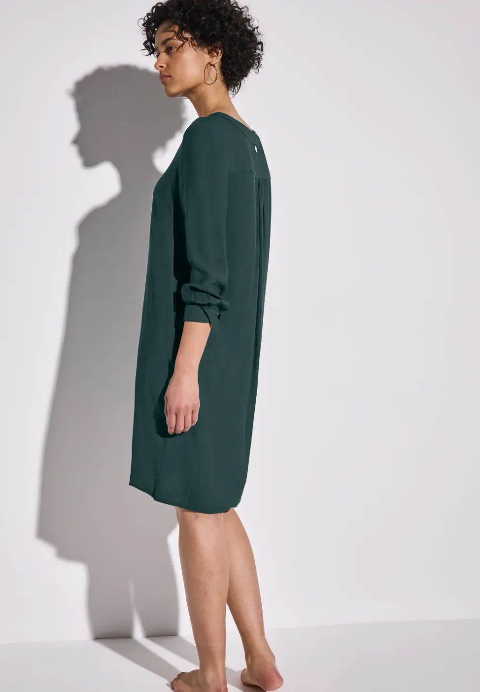 Kleid in Unifarbe