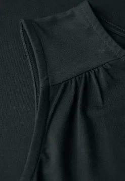 Kleid in Unifarbe