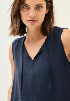 Kleid in Unifarbe