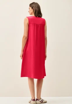 Kleid in Unifarbe