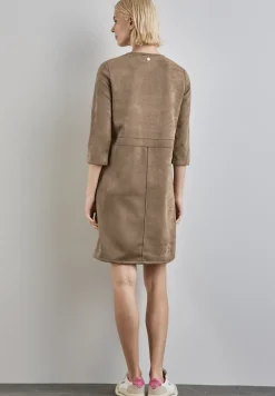 Kleid in Velours-Optik
