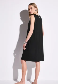 Kleid mit Chiffon-Detail