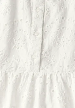 Kleid mit Lochstickerei