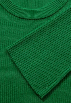 Kleid mit Rippenstruktur
