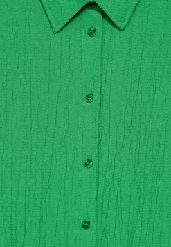 Kleid mit Struktur
