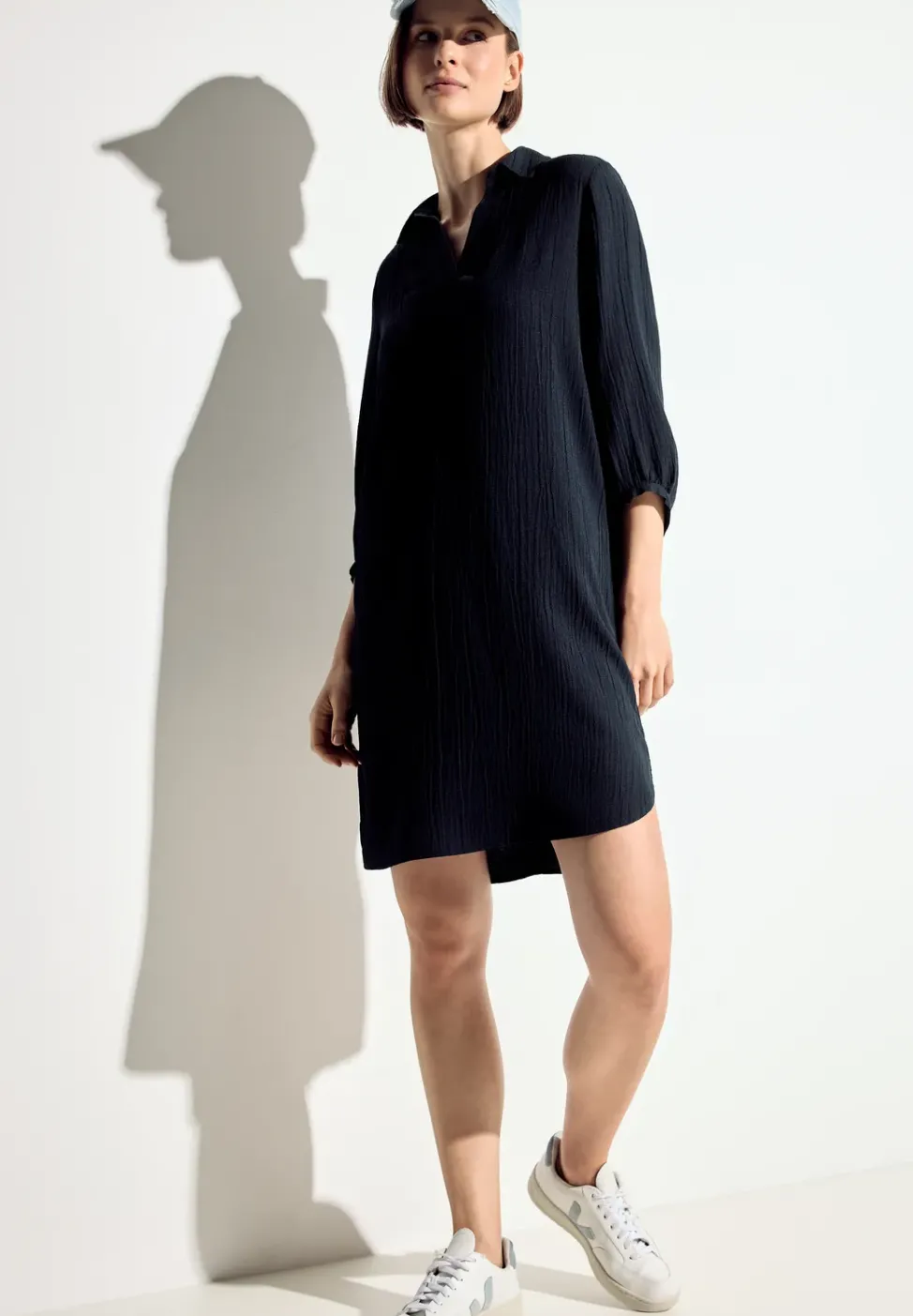 Kleid mit Struktur