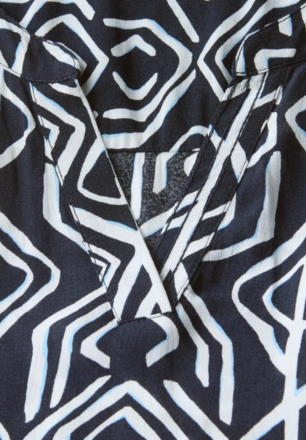 Kleid mit Volants