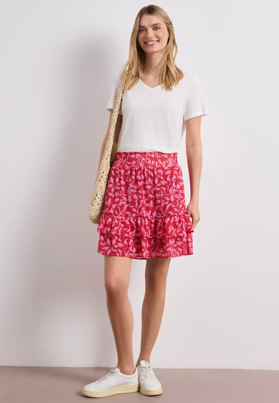Knielanger Rock aus Chiffon mit Volants