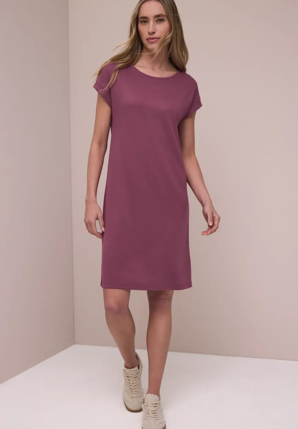 Knielanges Kleid aus Jersey